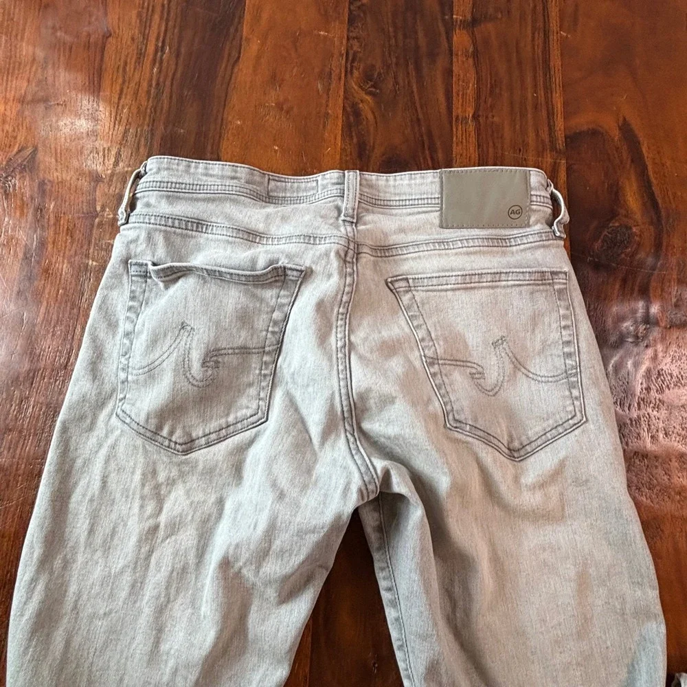 AG Adriano Goldschmied Tellis Modern Slim Italian Fabric Light Grey Jeans 32x34